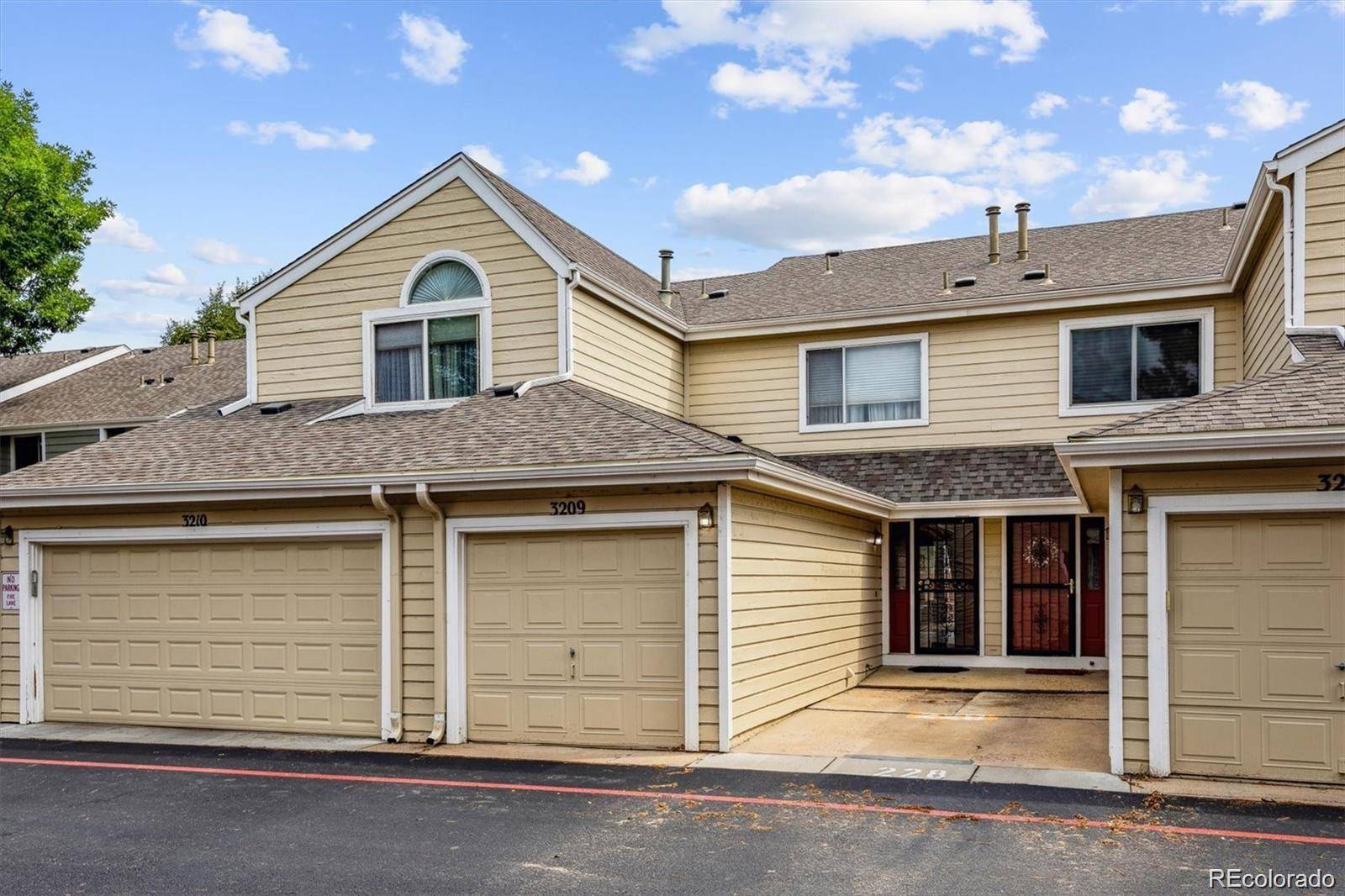 7476 E Arkansas AVE #32-09, Denver, CO 80231