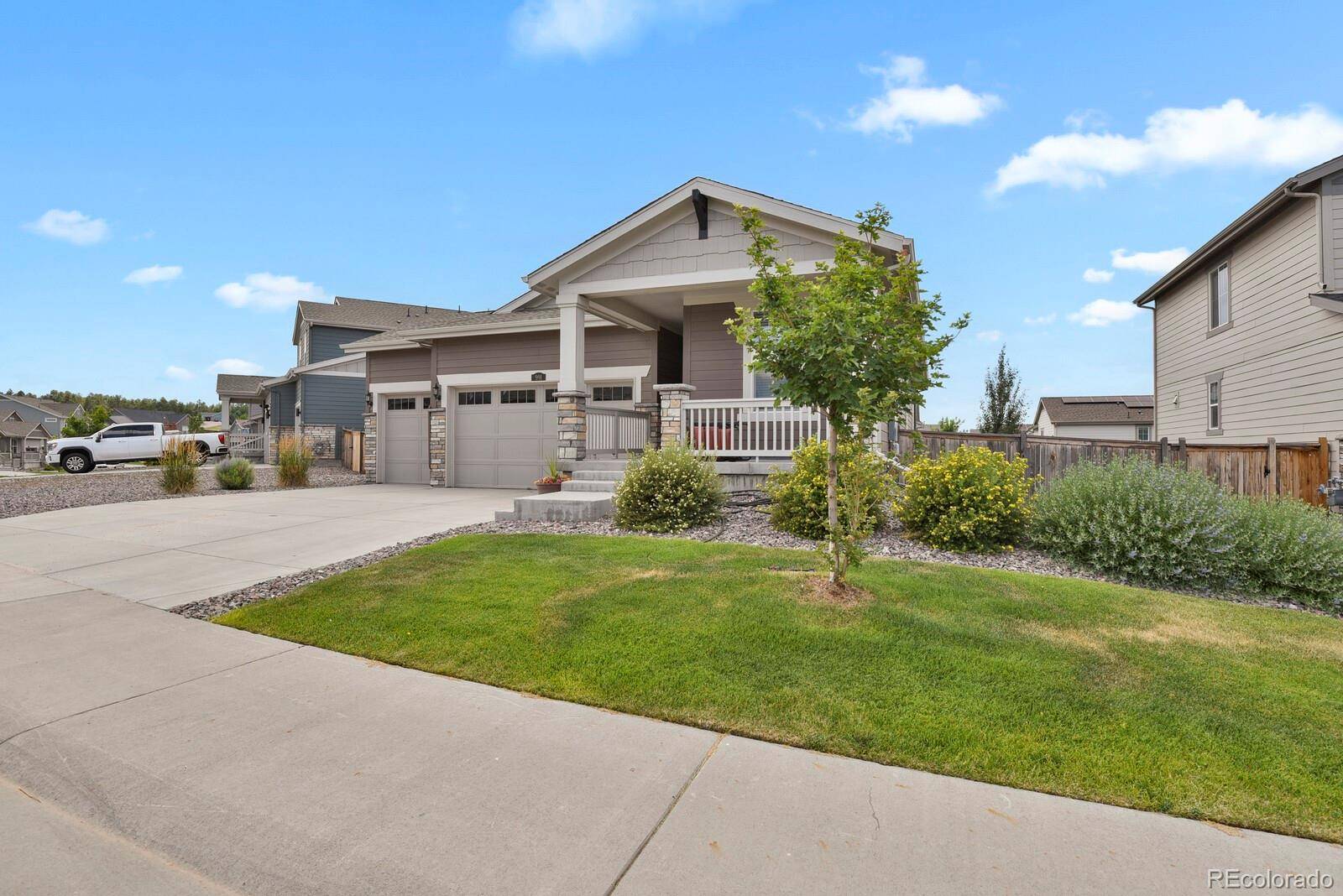 991 Horsetail LOOP, Elizabeth, CO 80107