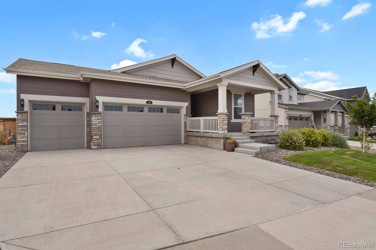 991 Horsetail LOOP, Elizabeth, CO 80107