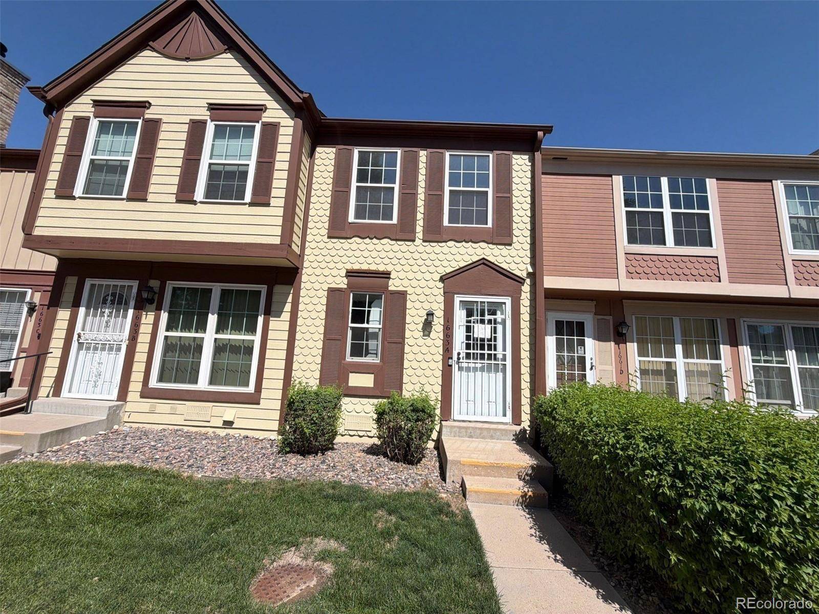 1663 S Blackhawk WAY #A, Aurora, CO 80012