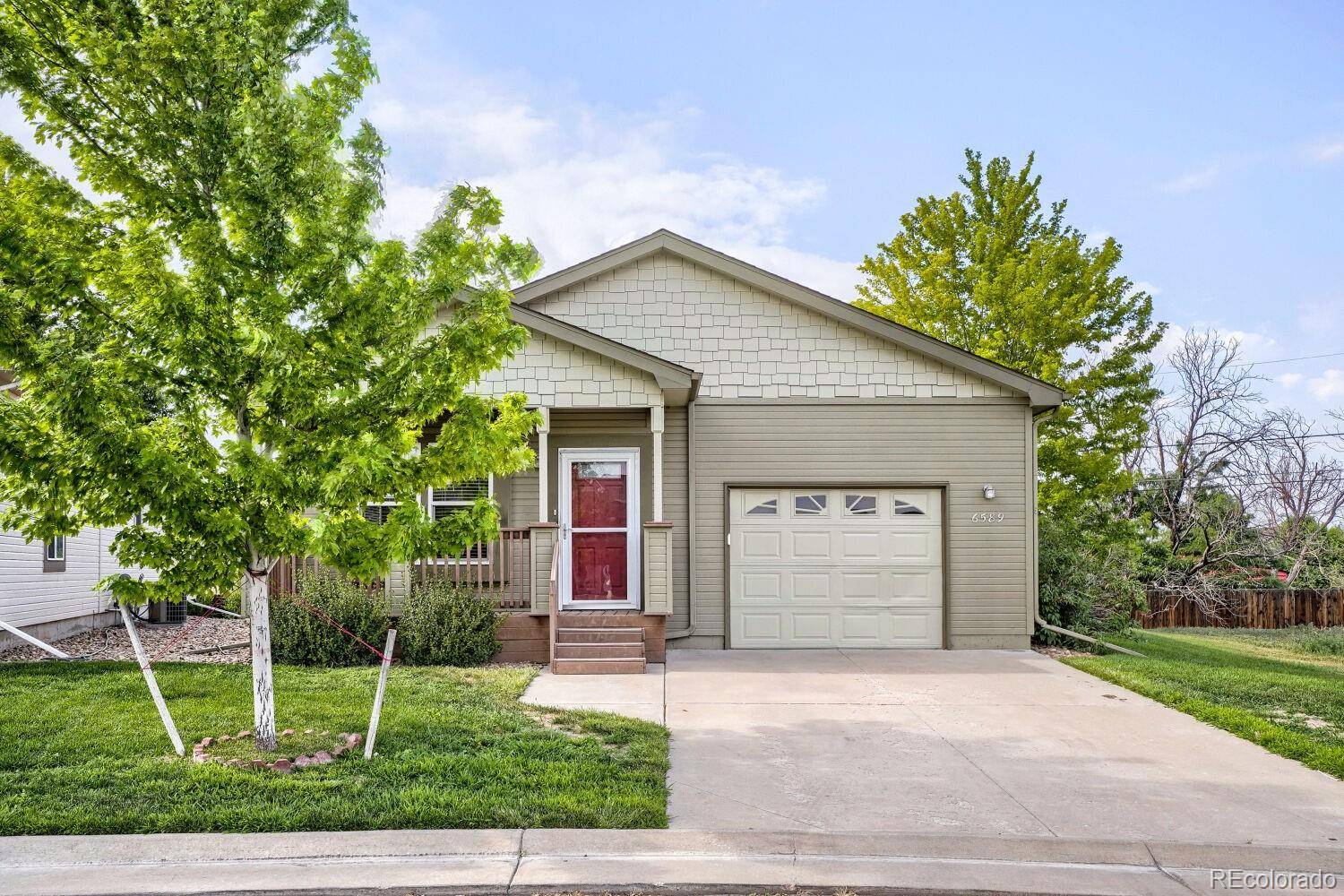 6589 Conter AVE, Commerce City, CO 80022