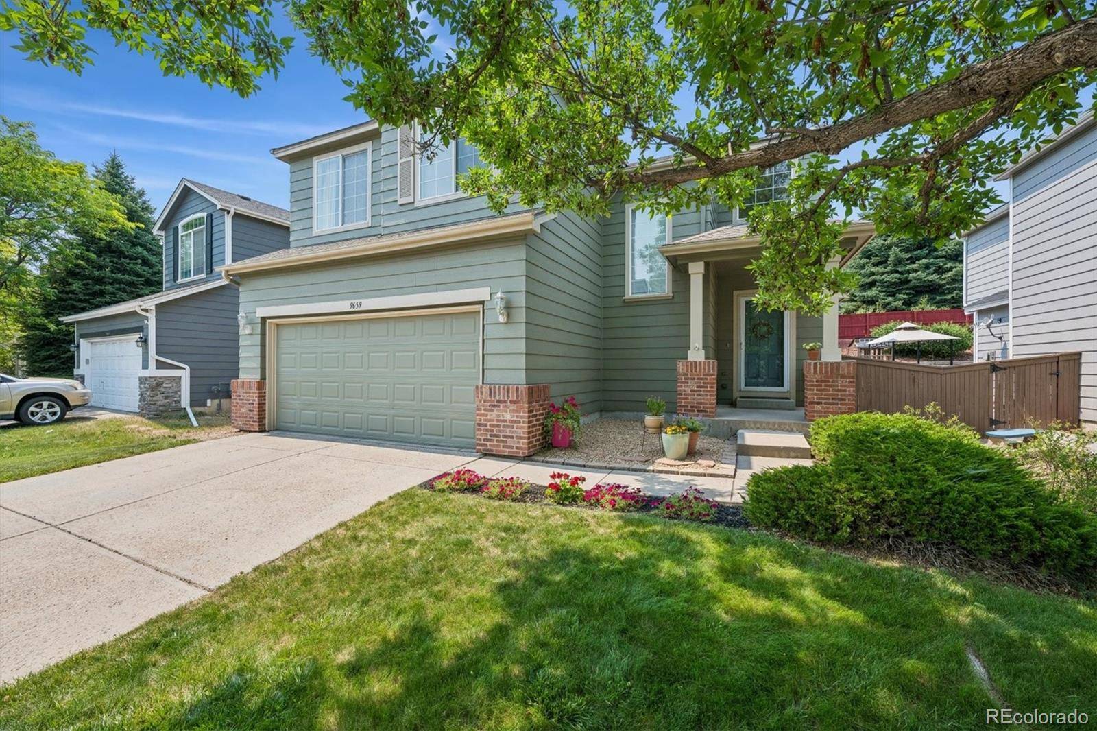 9659 Queenscliffe DR, Highlands Ranch, CO 80130