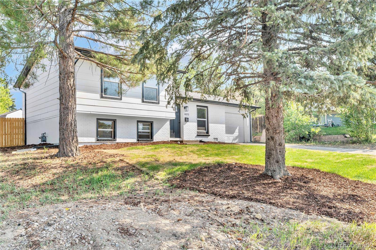 10272 W Lehigh AVE, Denver, CO 80235