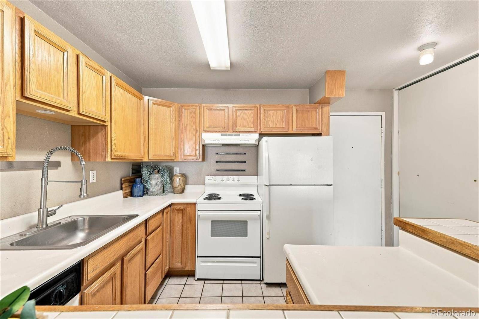 1121 Albion ST #405, Denver, CO 80220