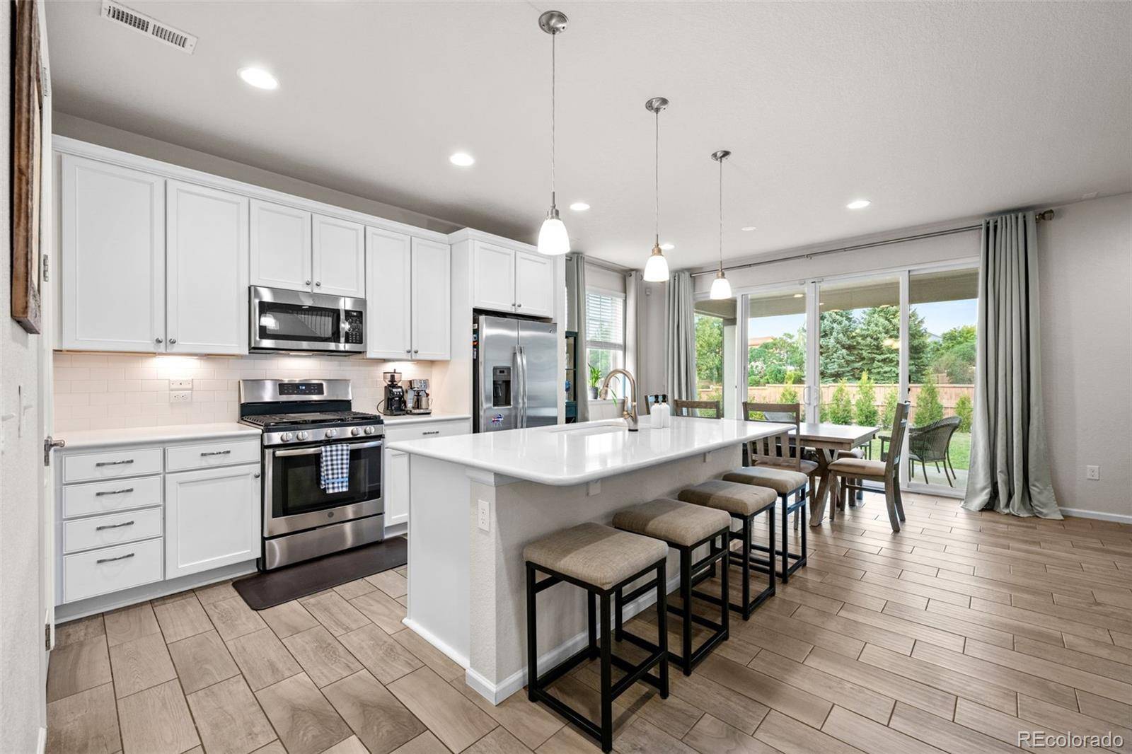 22250 E Mansfield PL, Aurora, CO 80018