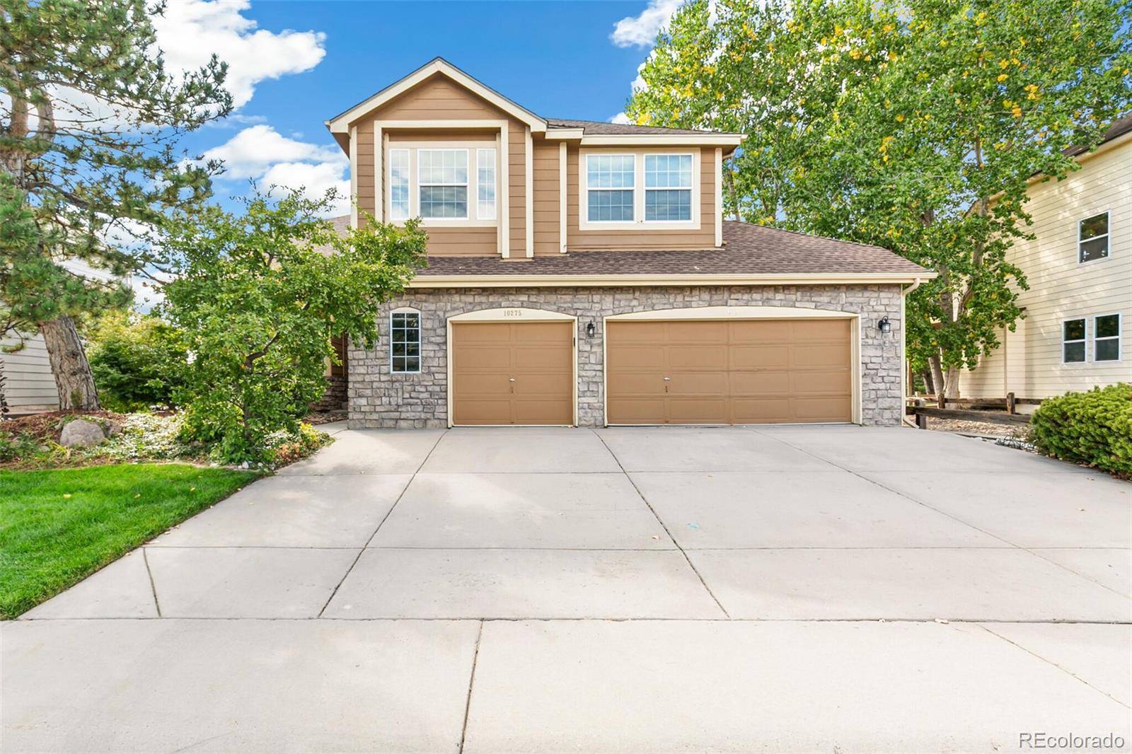 10275 Baneberry PL, Highlands Ranch, CO 80129