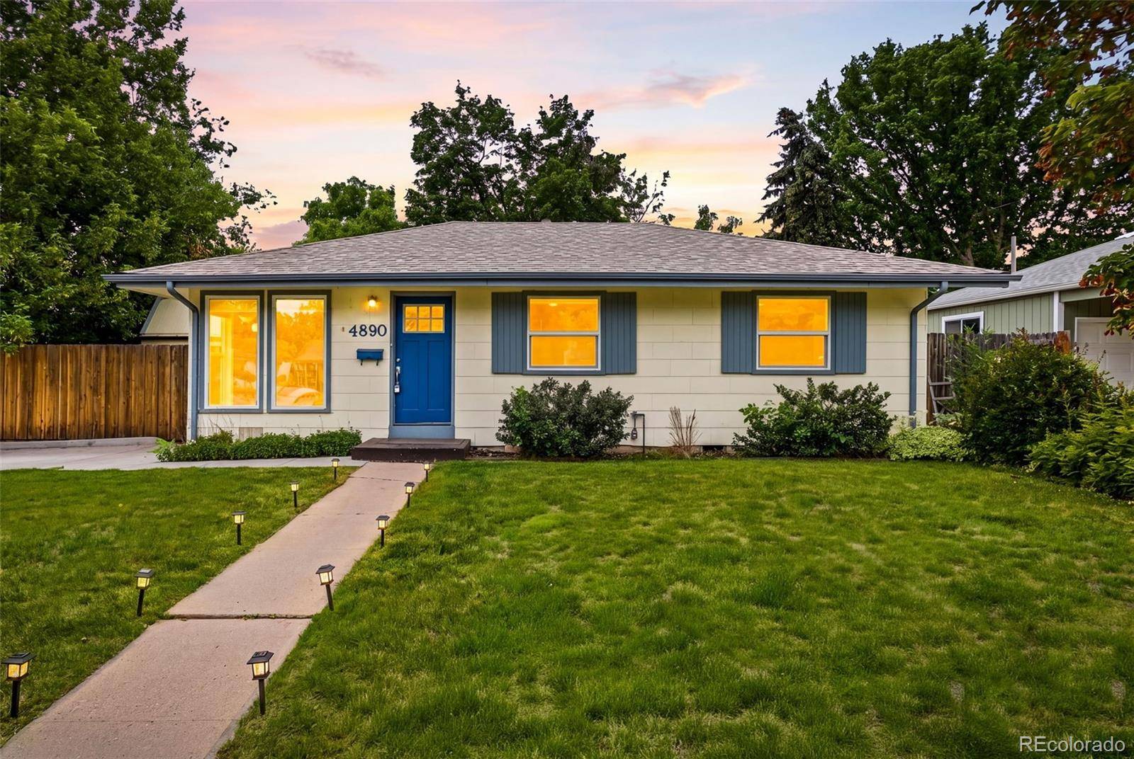 4890 E Arizona AVE, Denver, CO 80246