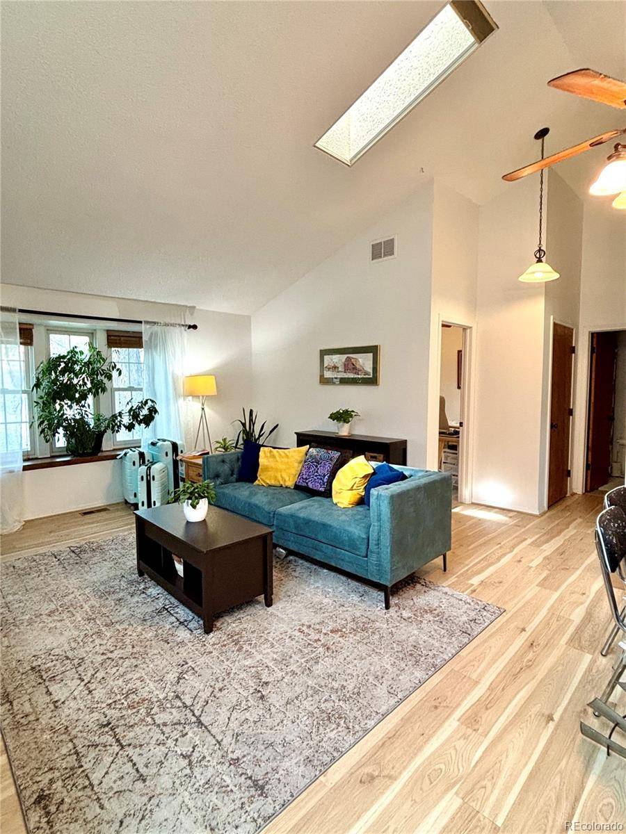 9610 W Chatfield AVE #F, Littleton, CO 80128