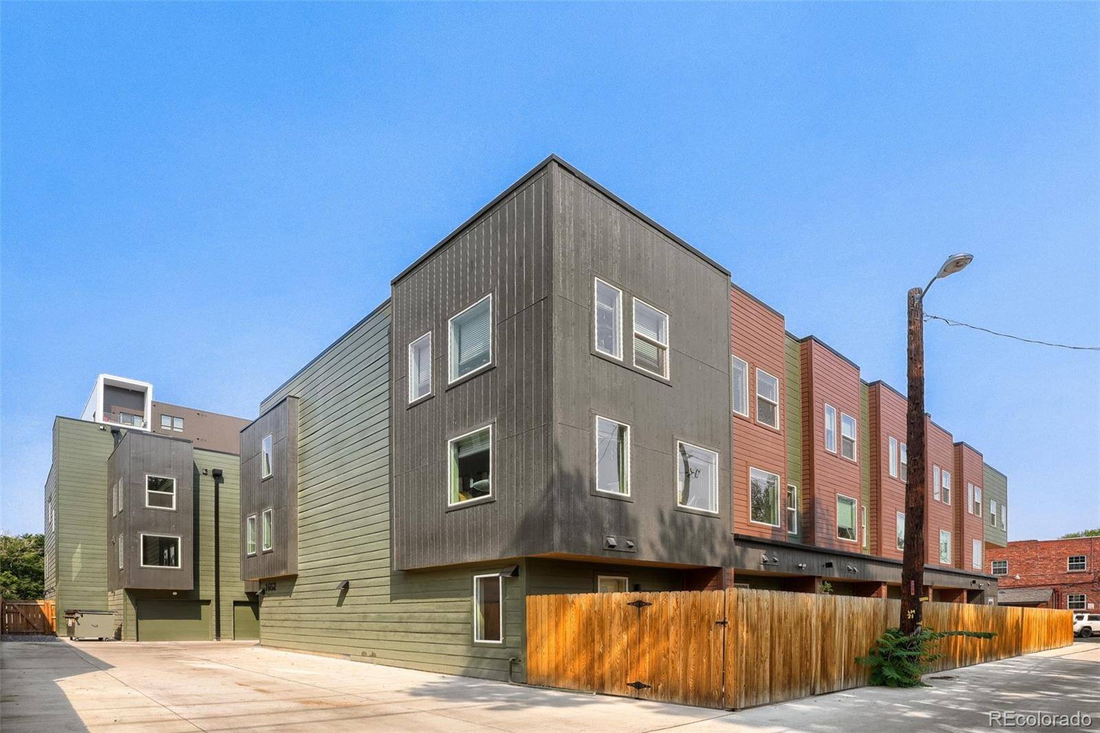 1652 N Lafayette ST #2, Denver, CO 80218
