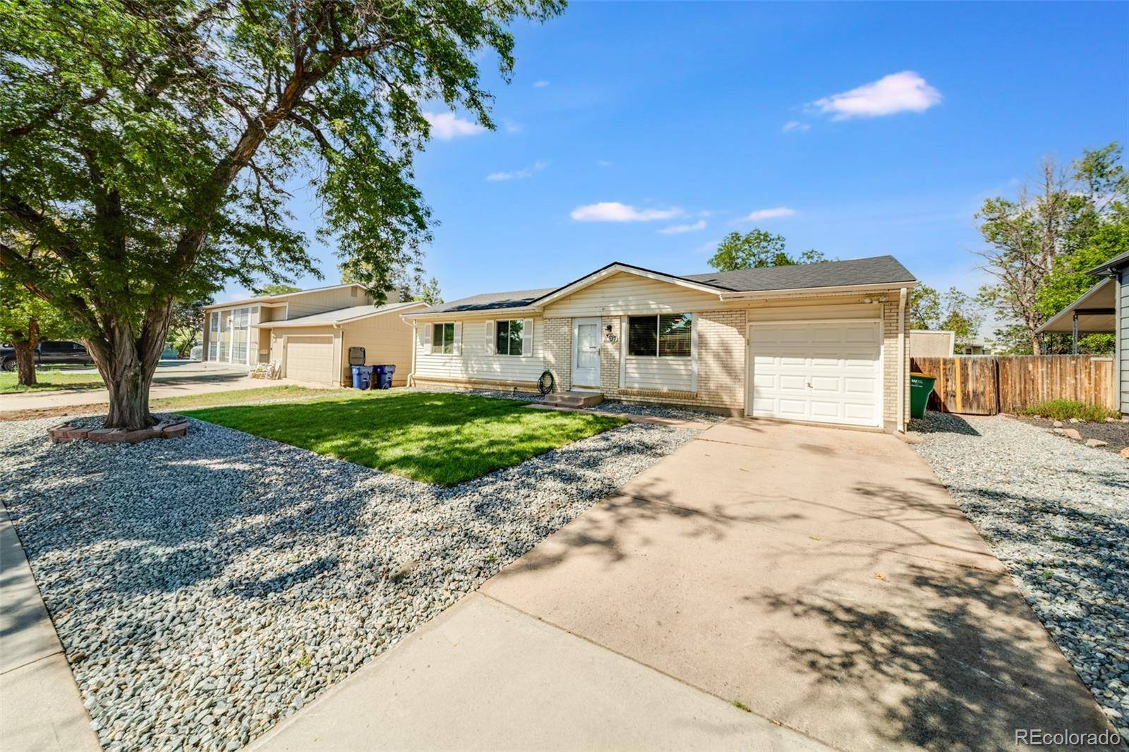 11397 E Virginia DR, Aurora, CO 80012