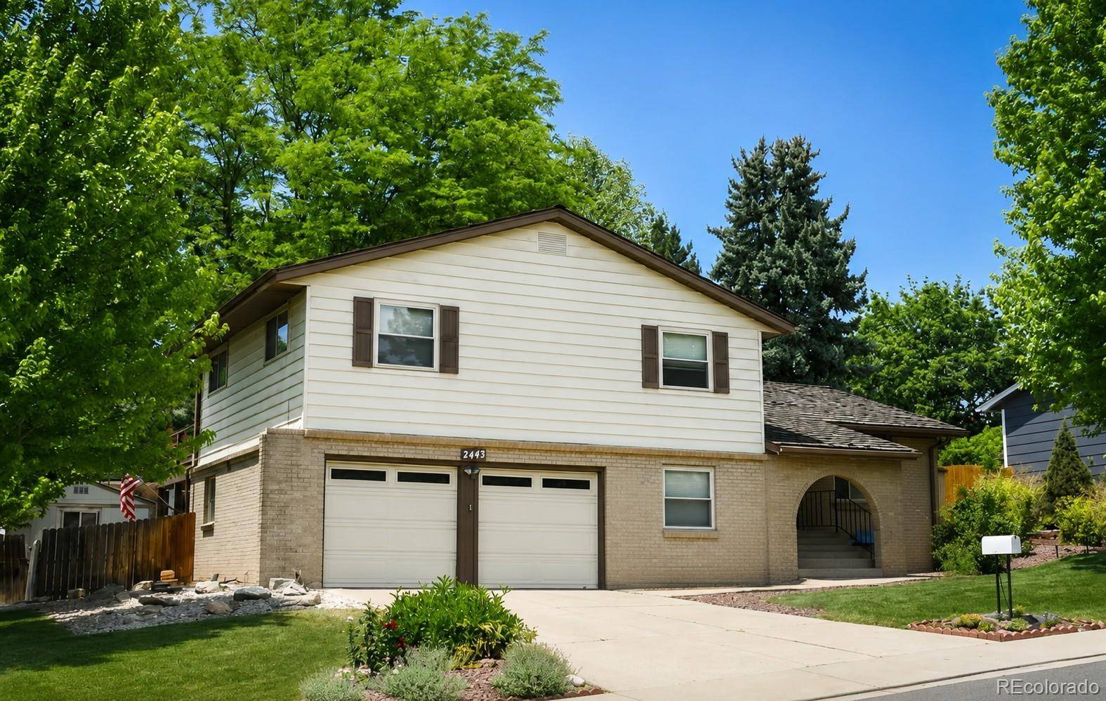2443 S Carr CT, Lakewood, CO 80227