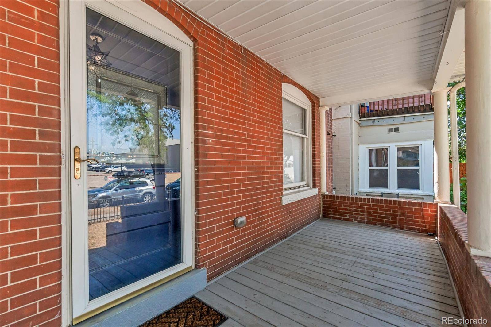 960 N Downing ST, Denver, CO 80218