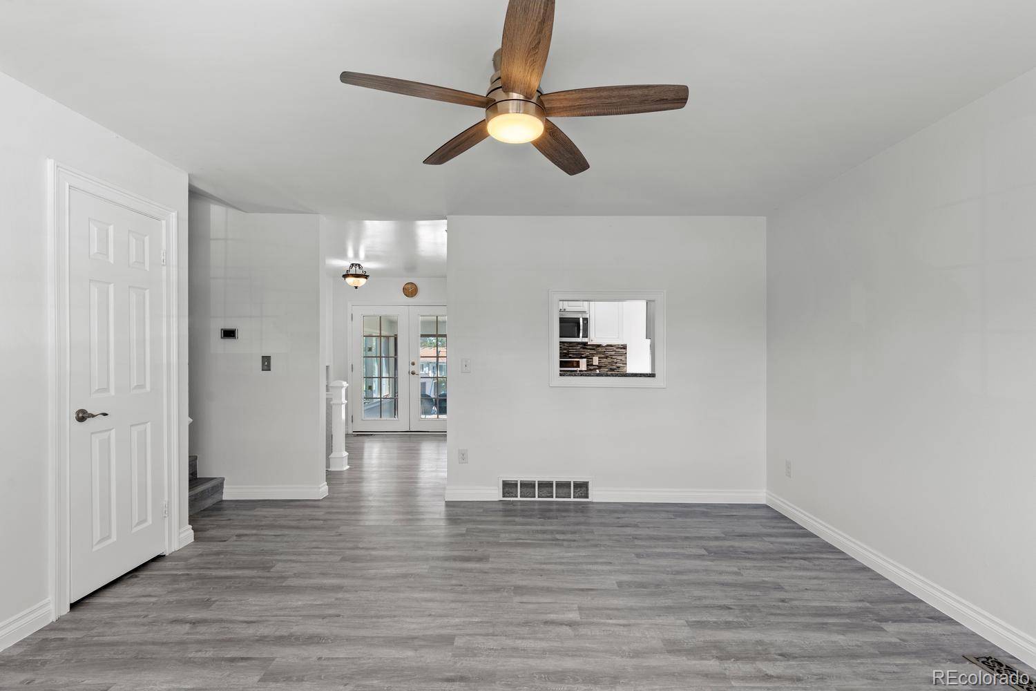 659 S Newark CT, Aurora, CO 80012