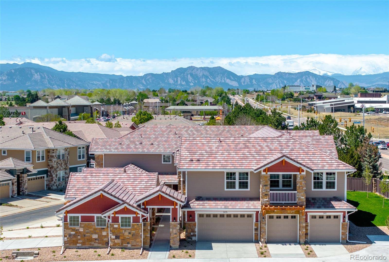 3413 Molly CIR, Broomfield, CO 80023