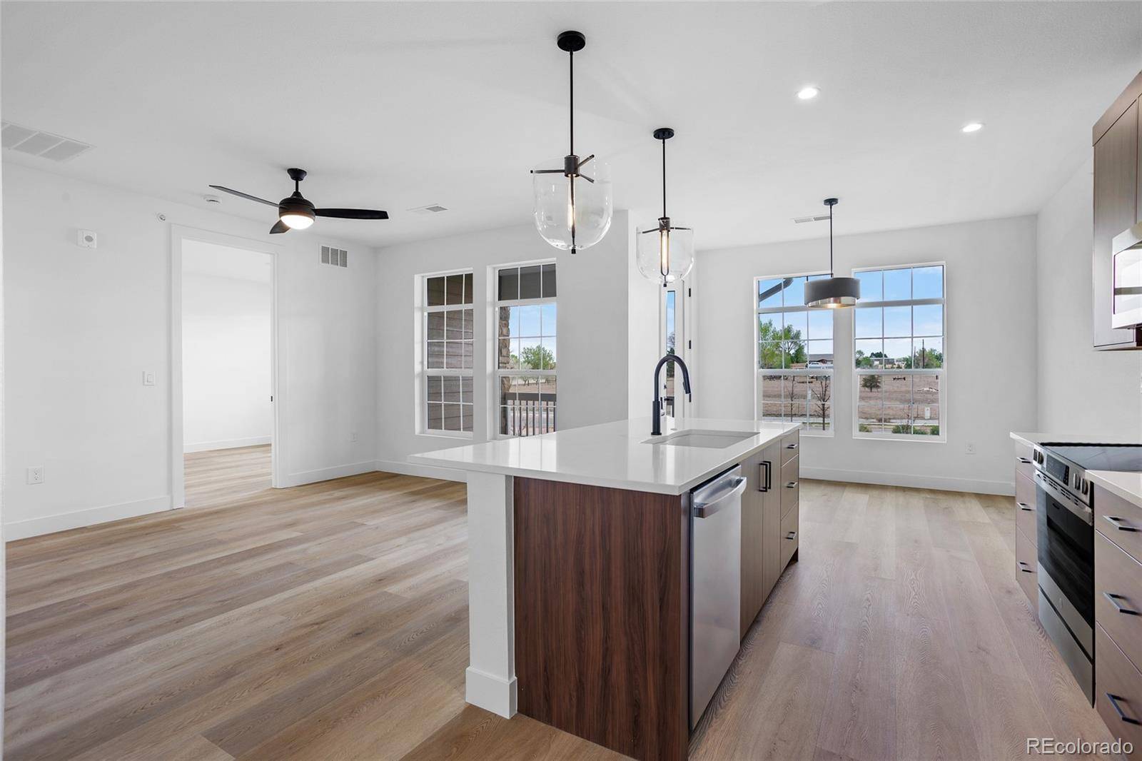 3413 Molly CIR, Broomfield, CO 80023