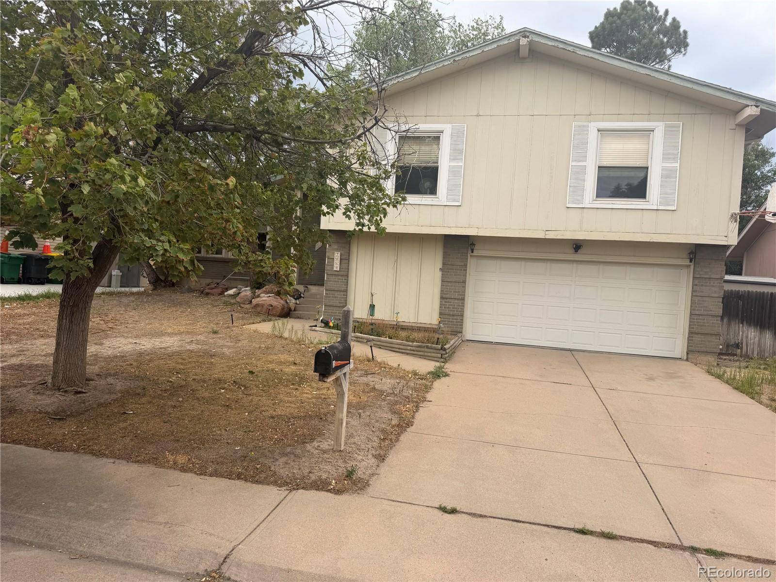2069 S Macon WAY, Aurora, CO 80014