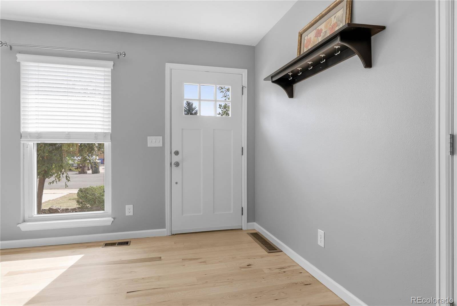 1809 E Cottonwood ST, Broomfield, CO 80020