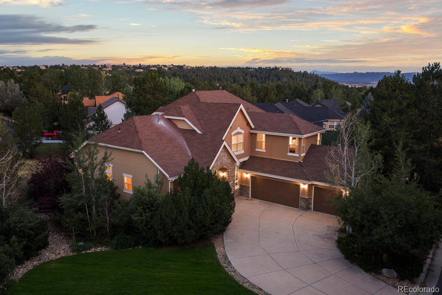 7284 Timbercrest LN, Castle Pines, CO 80108