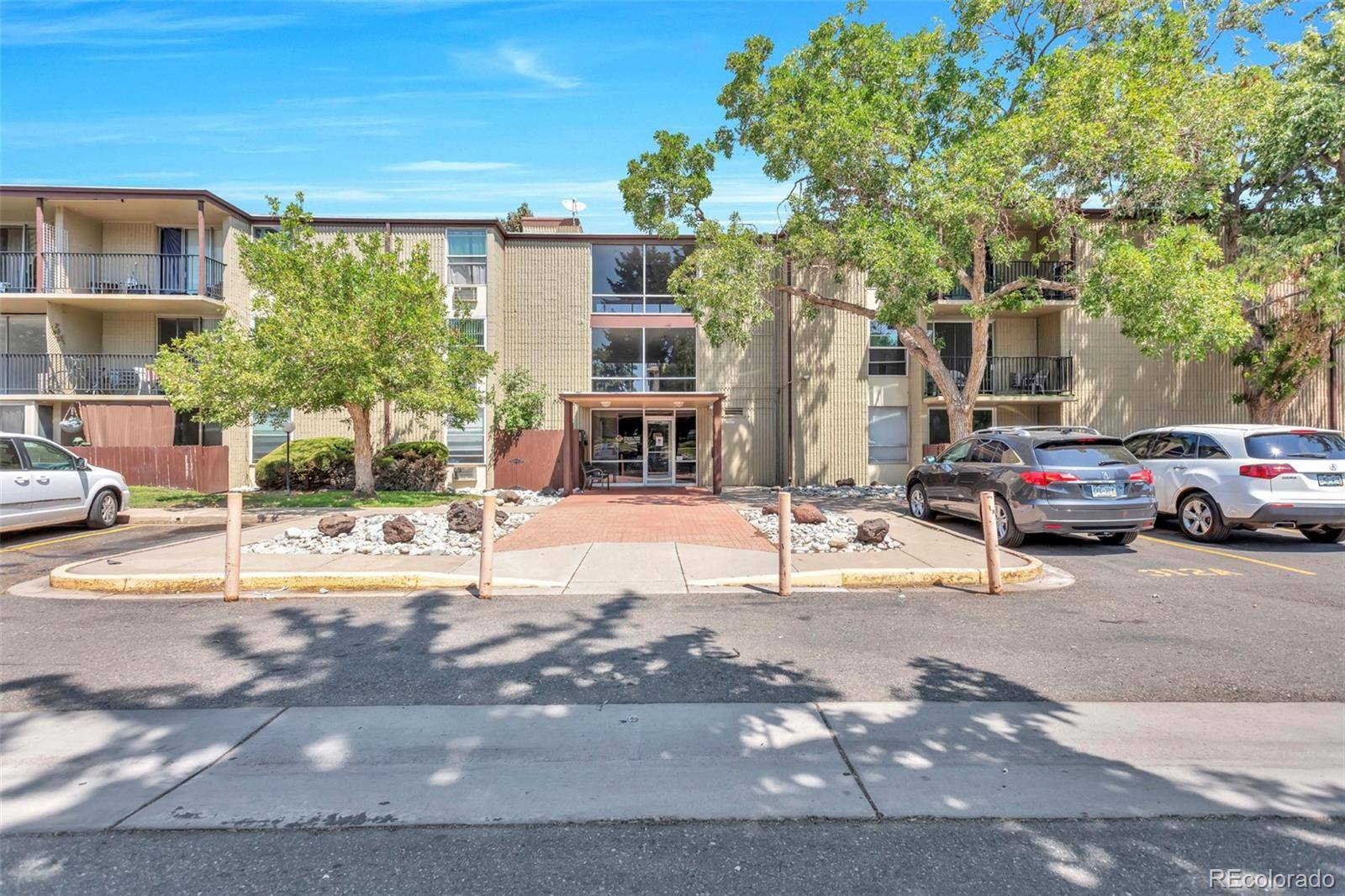 2281 S Vaughn WAY #104A, Aurora, CO 80014