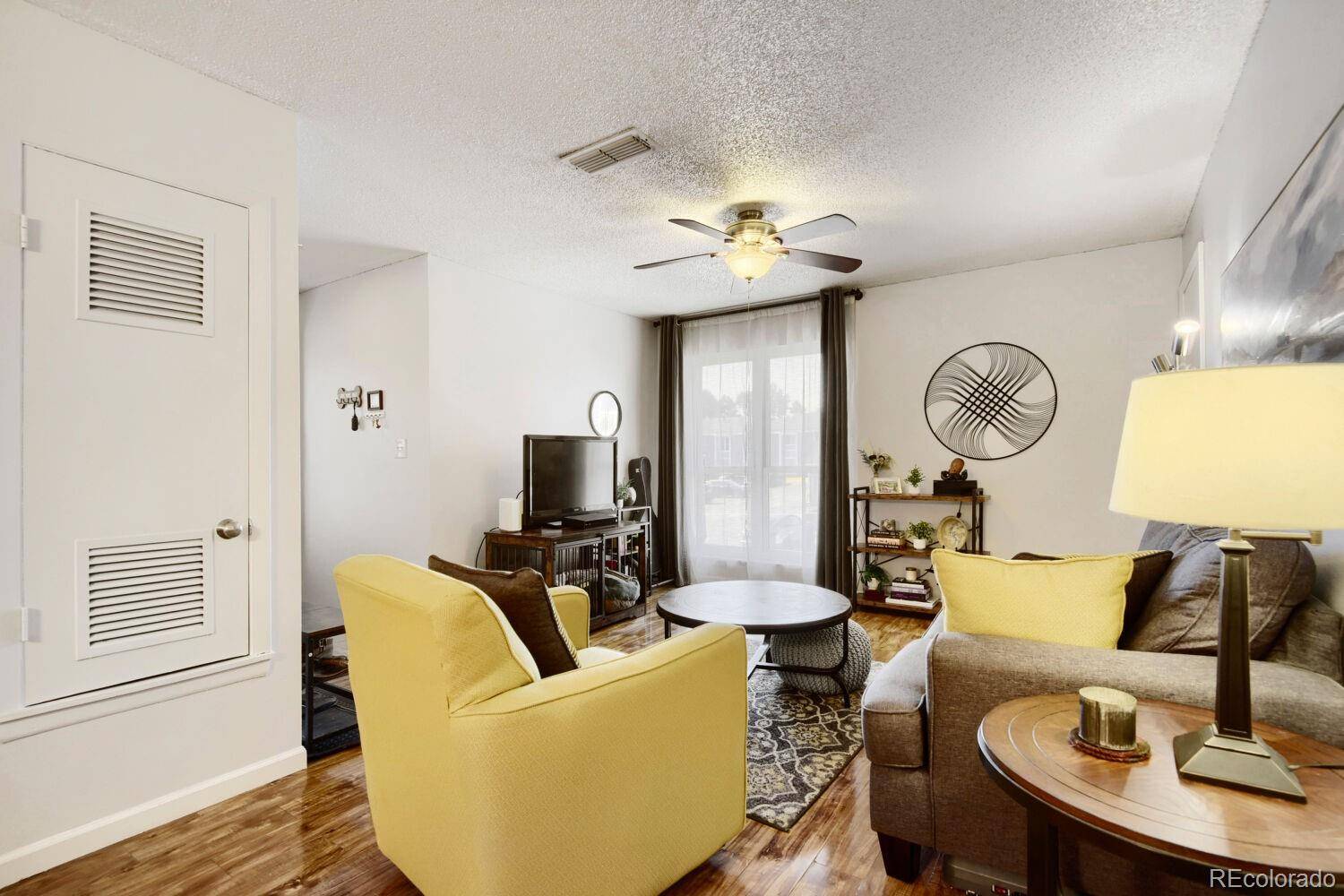2330 E Fremont AVE #J, Centennial, CO 80122