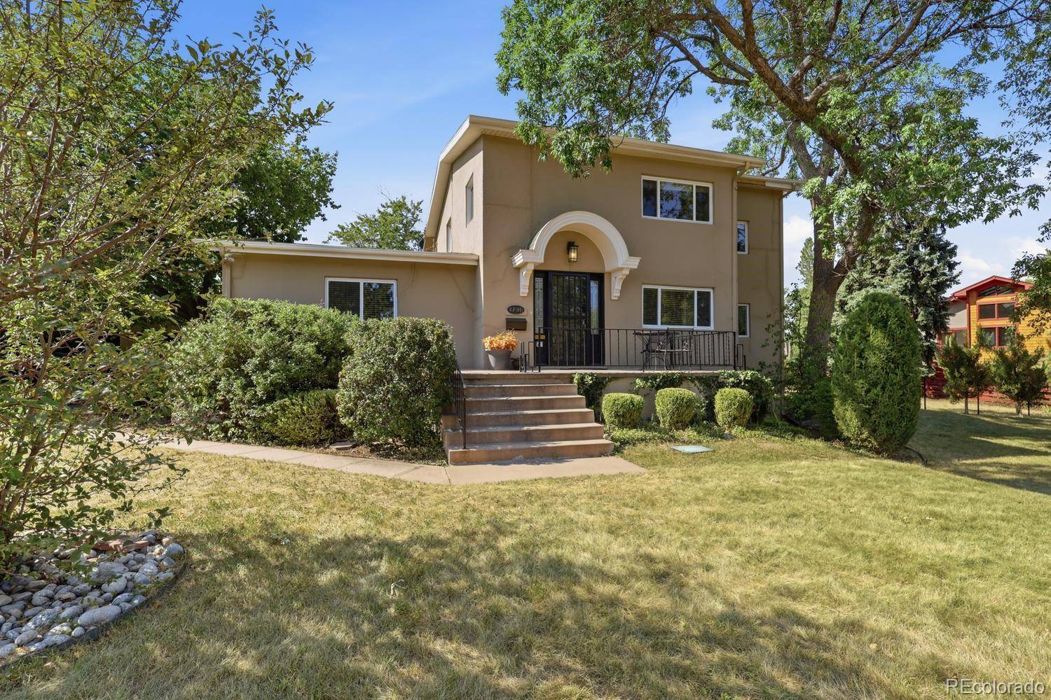 1796 W Lake AVE, Littleton, CO 80120