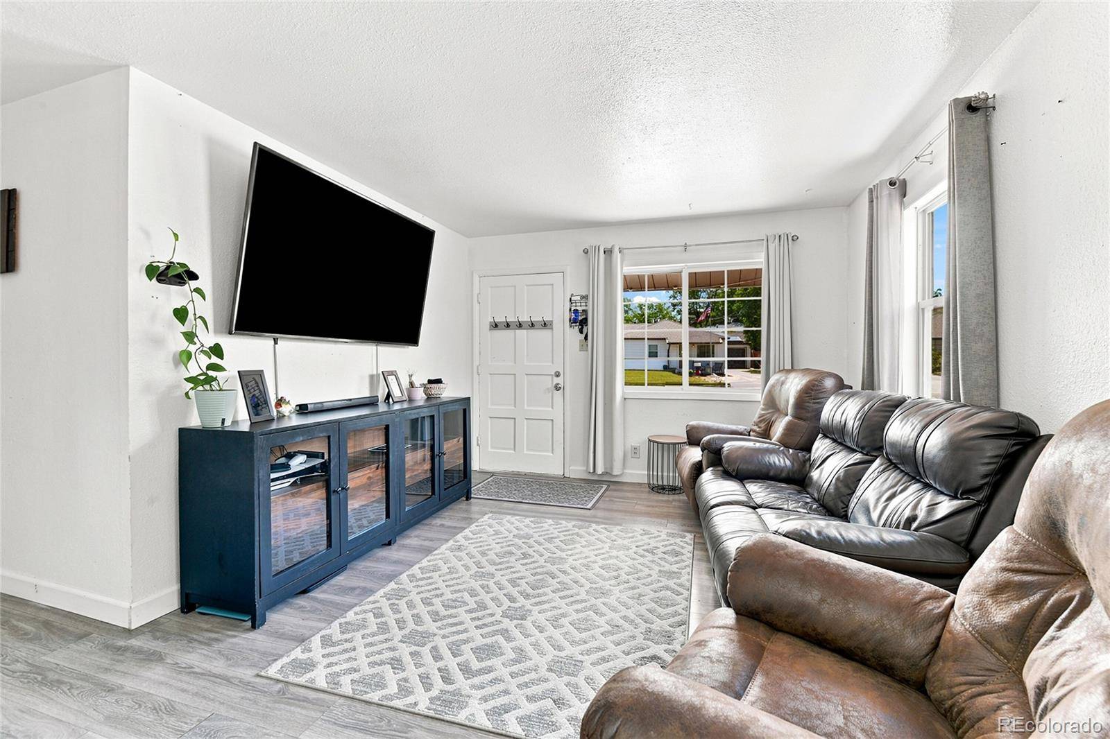 9410 High ST, Denver, CO 80229
