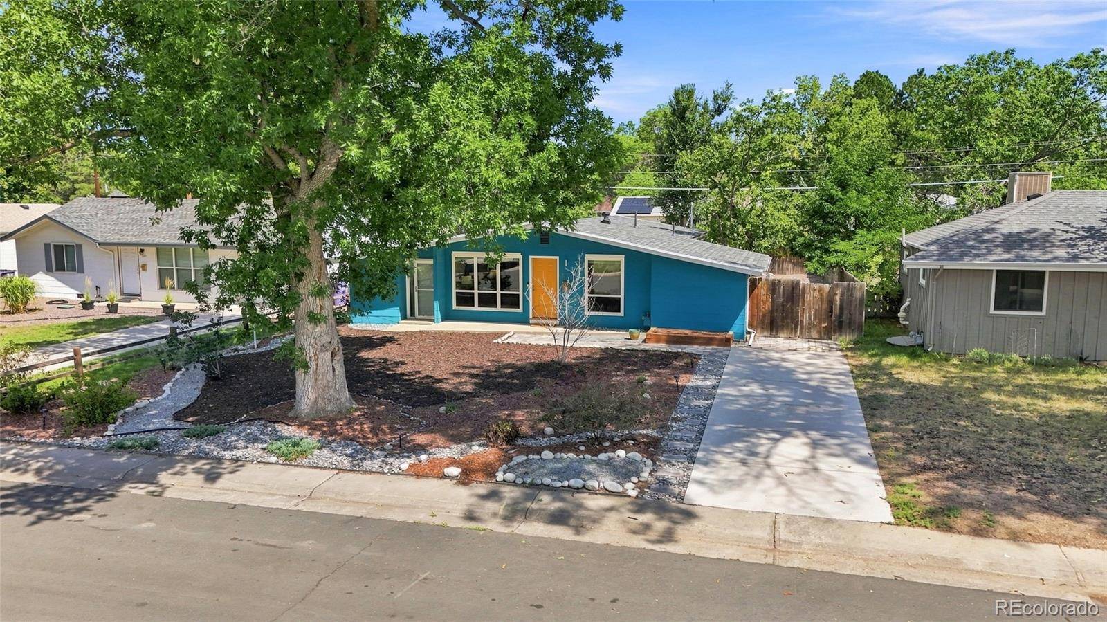 1270 S Fairfax ST, Denver, CO 80246