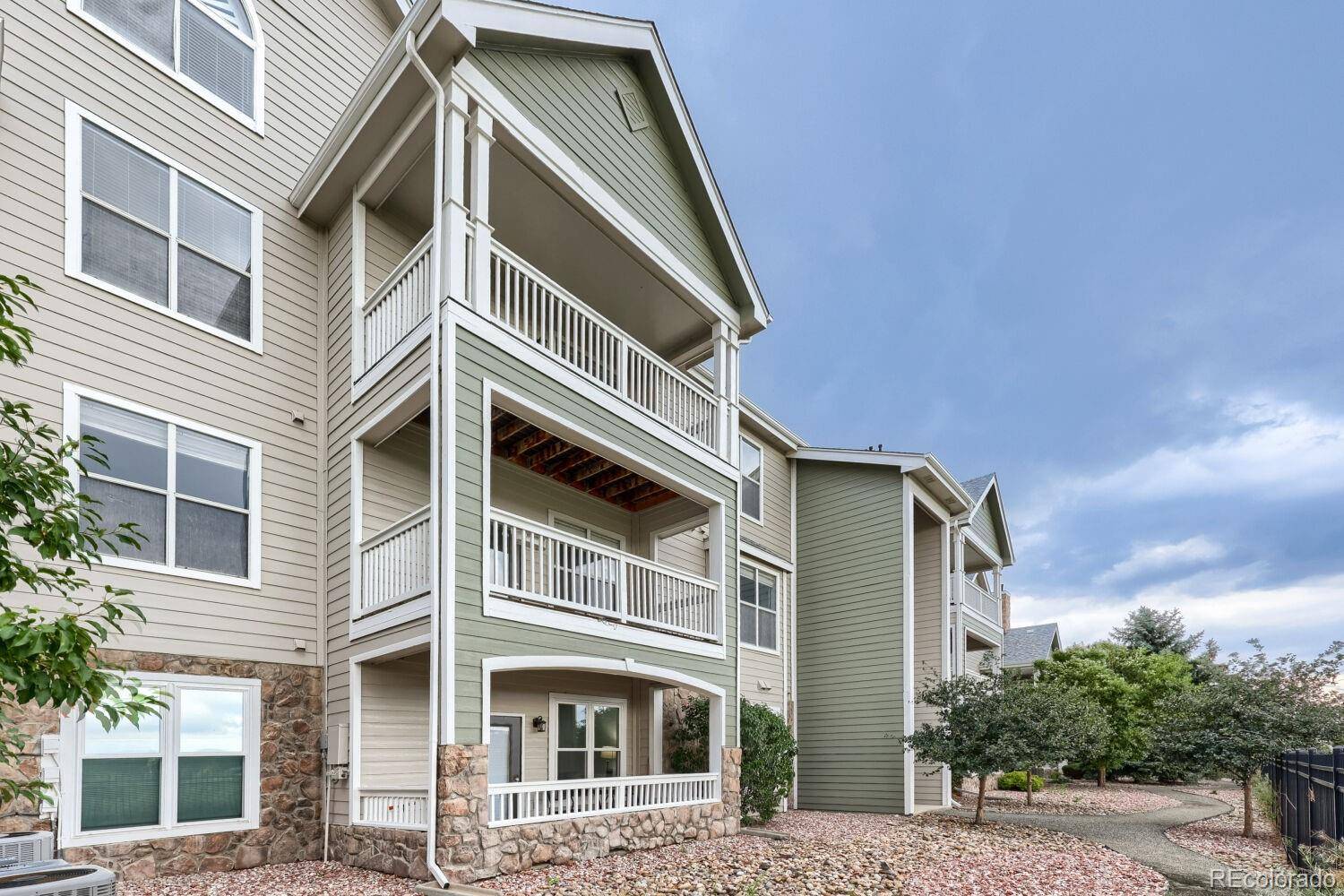6017 Castlegate DR #F26, Castle Rock, CO 80108