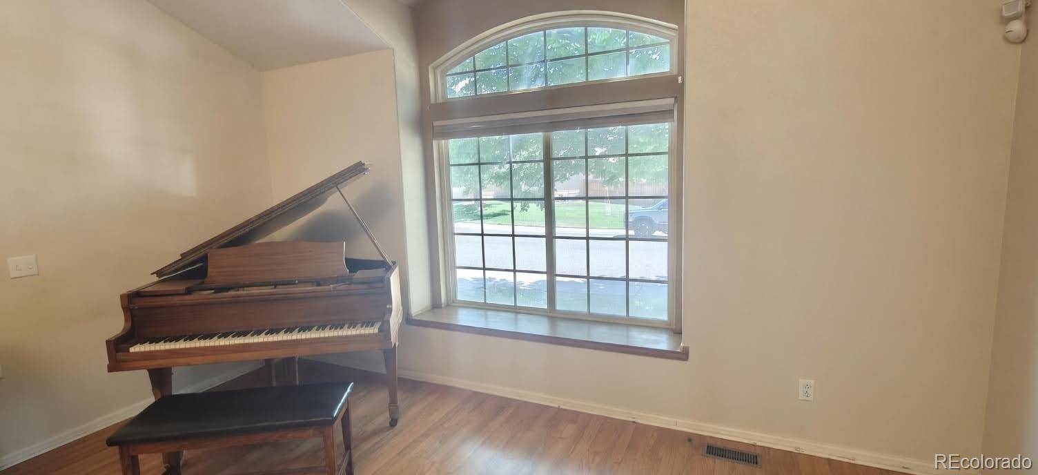 4016 S Kirk CT, Aurora, CO 80013