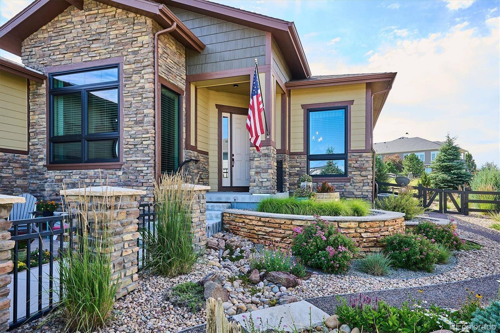 23070 E Del Norte CIR, Aurora, CO 80016