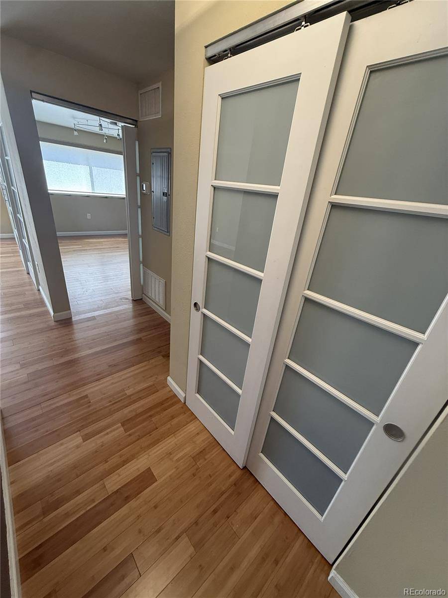 1032 N Clarkson ST #208, Denver, CO 80218