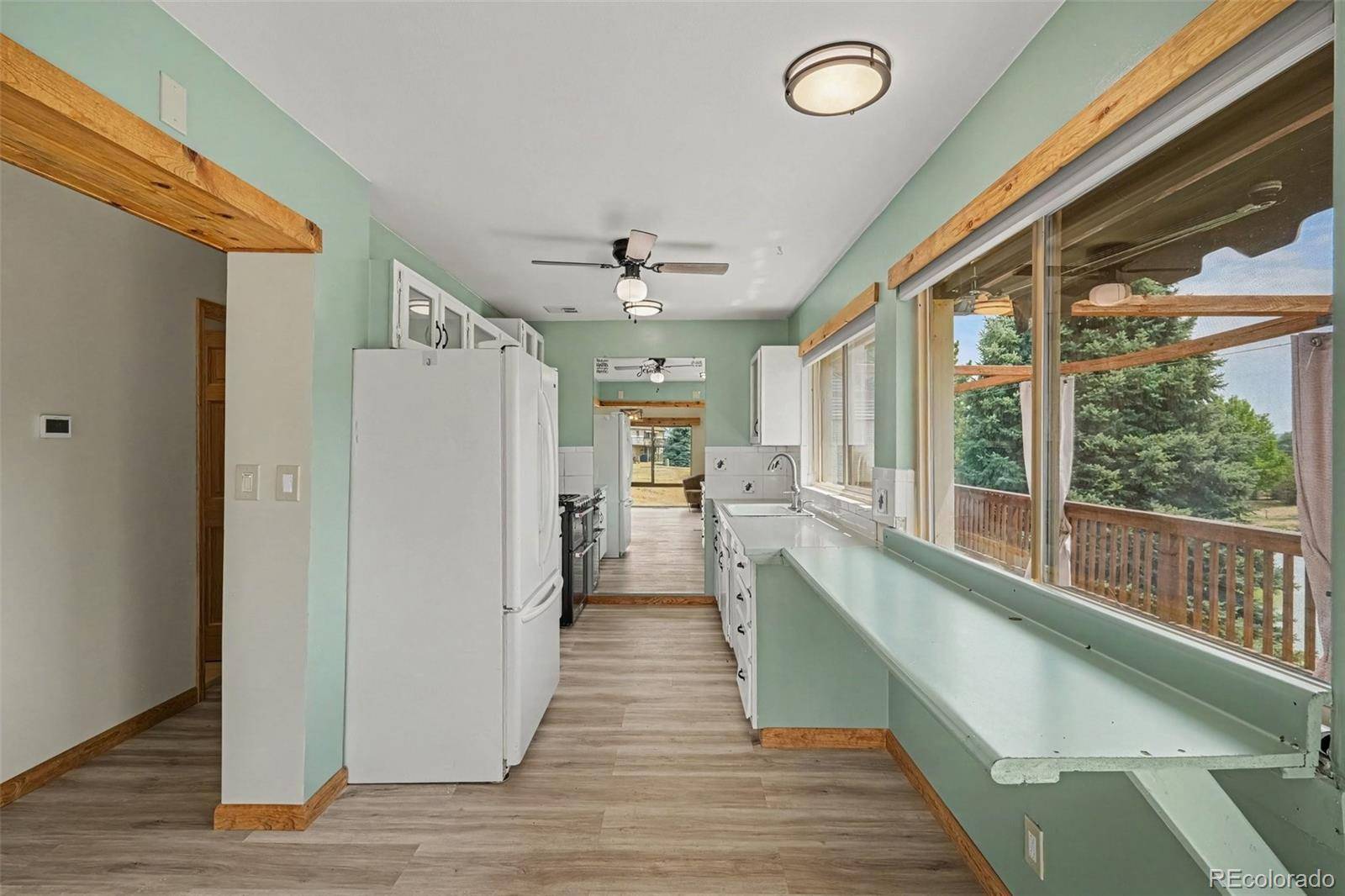 4292 W Pondview DR, Littleton, CO 80123