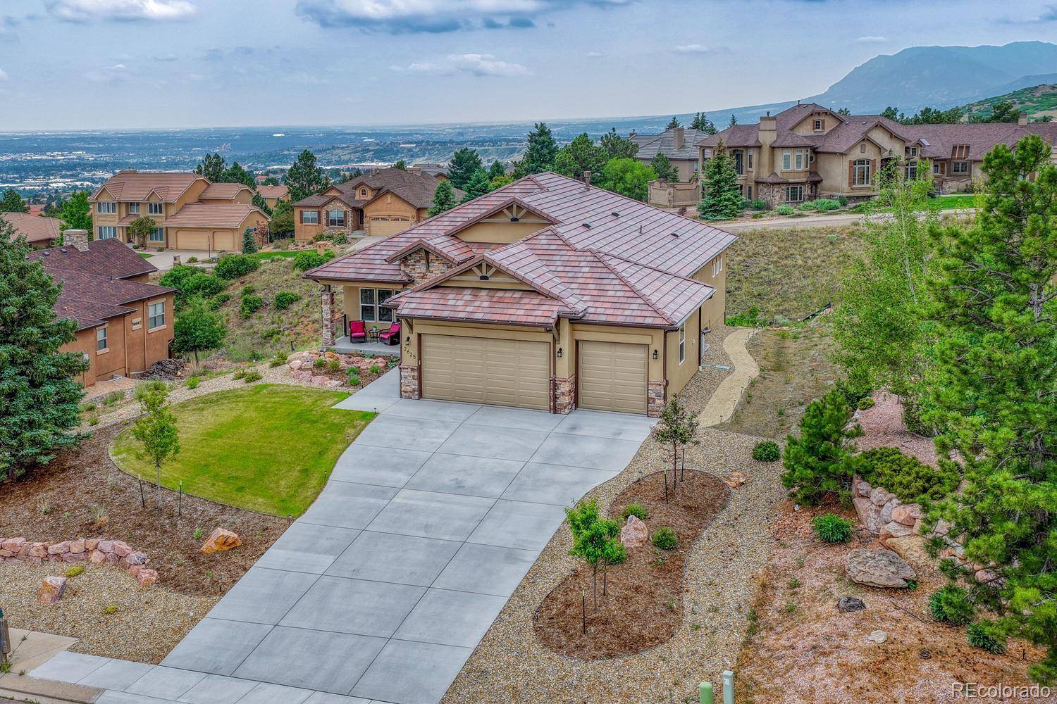 2625 Brogans Bluff DR, Colorado Springs, CO 80919