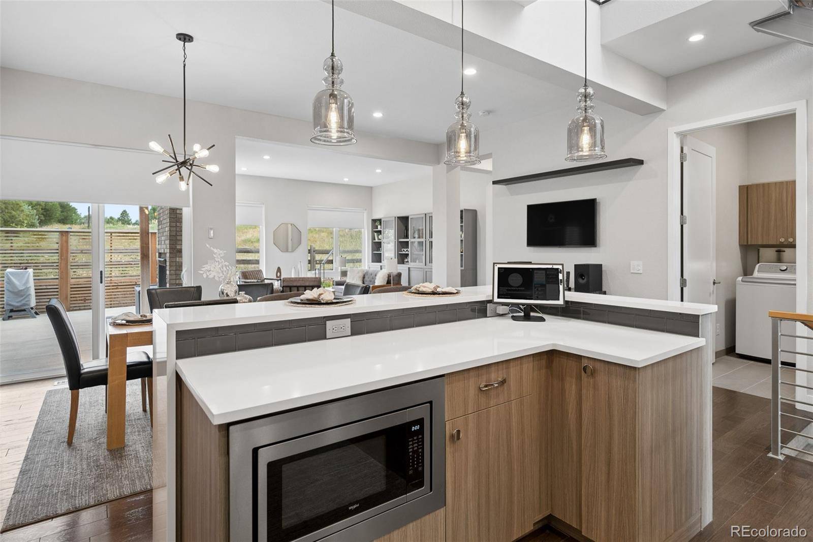 6076 W Keene AVE, Lakewood, CO 80235