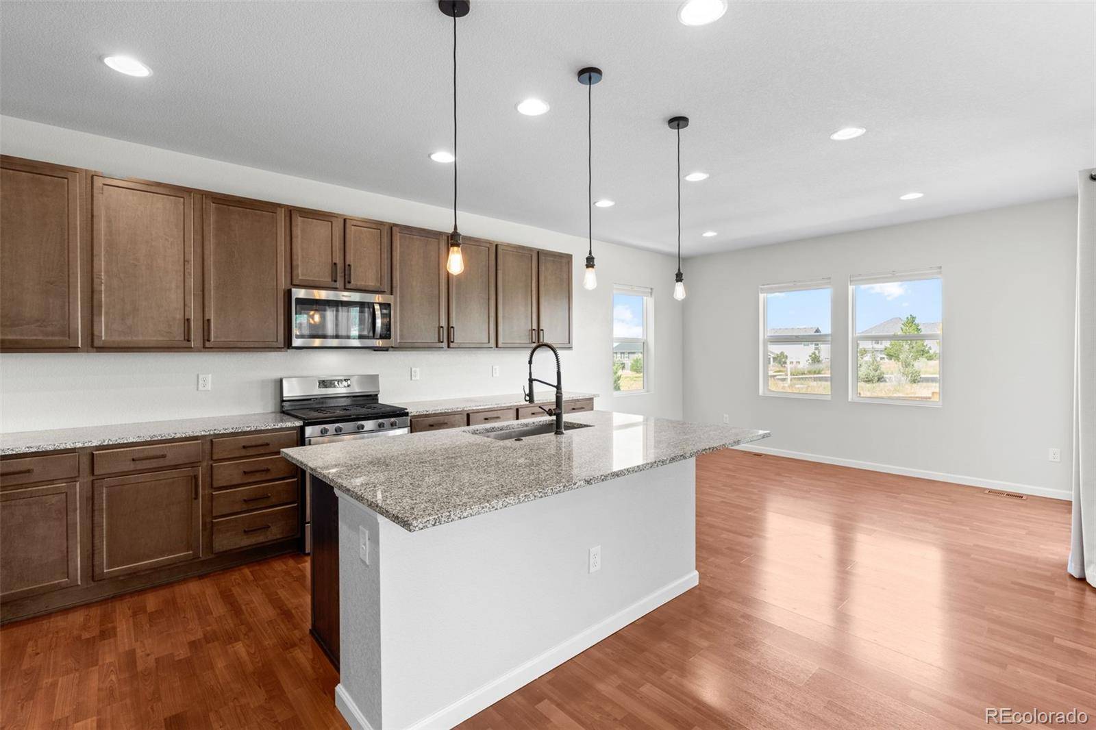 4951 Basalt Ridge CIR, Castle Rock, CO 80108