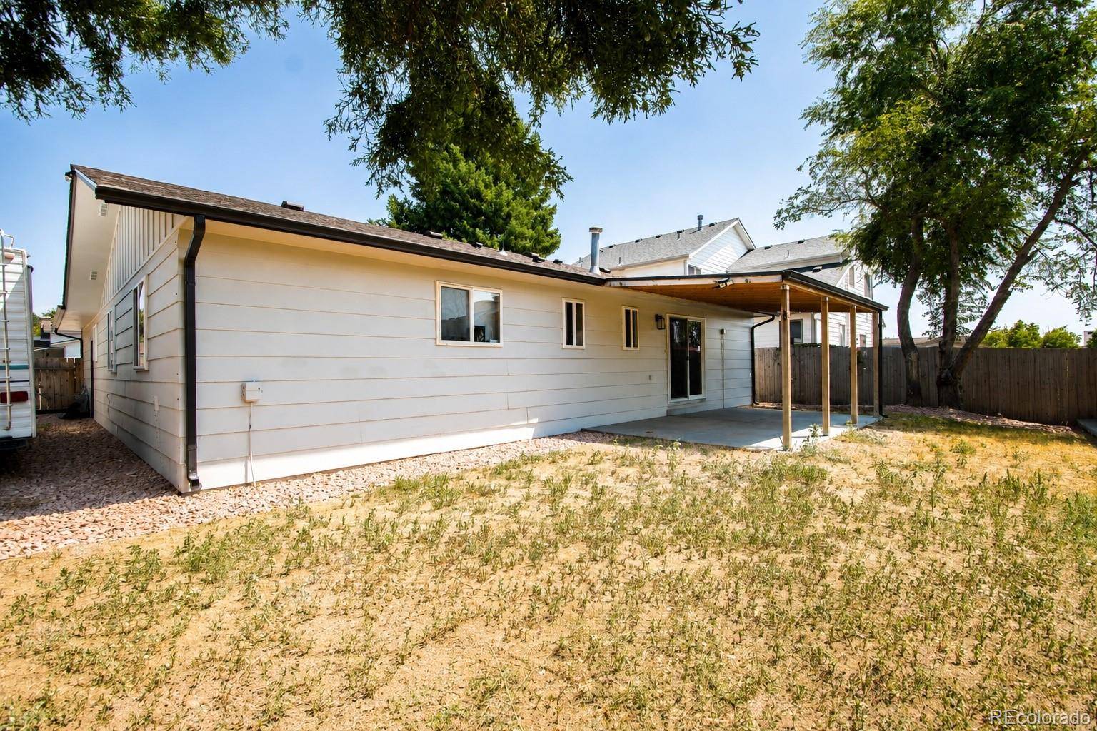 1307 Grays Peak DR, Longmont, CO 80504