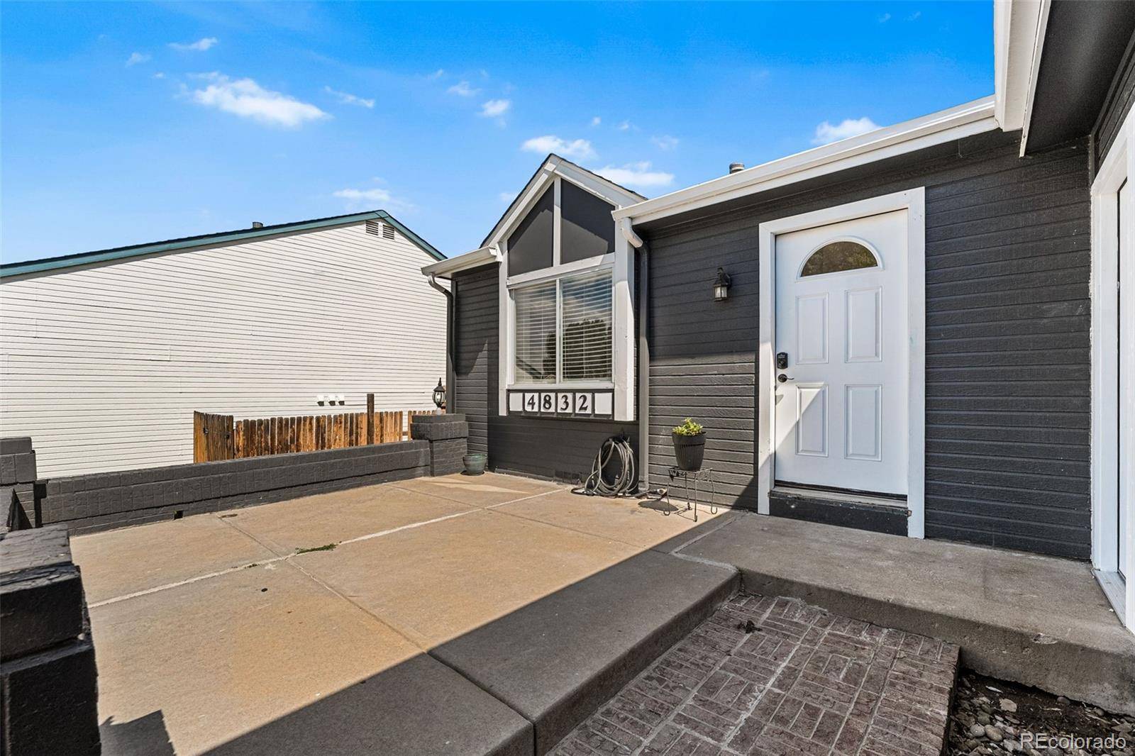 4832 S Genoa ST, Centennial, CO 80015