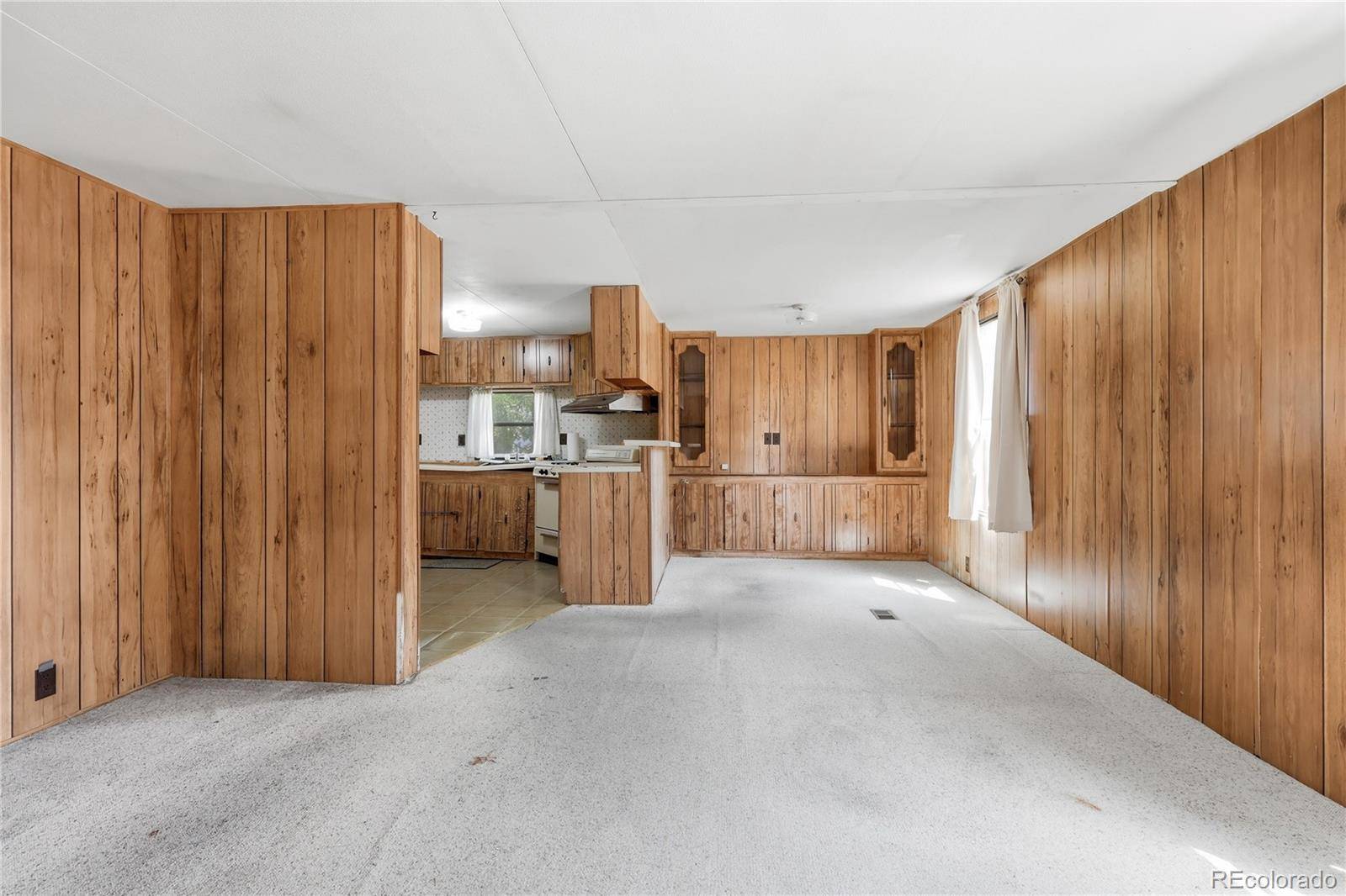 1773 Salida ST, Aurora, CO 80011