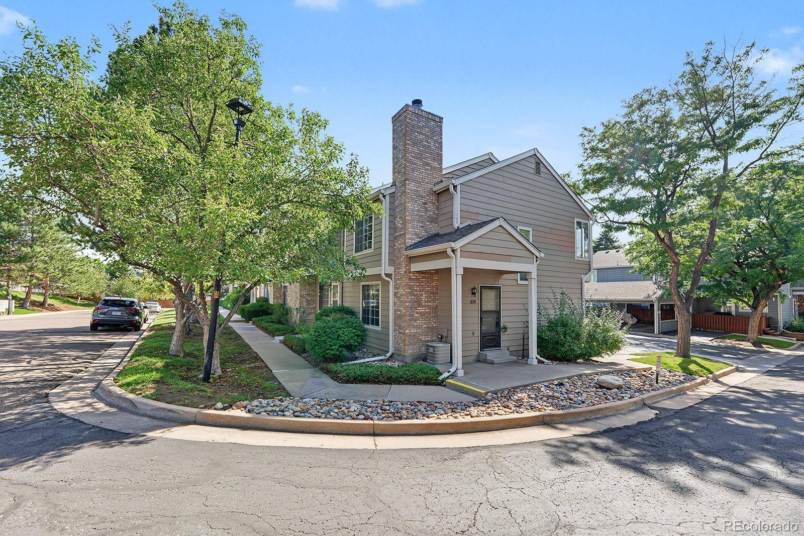 822 Summer DR, Highlands Ranch, CO 80126