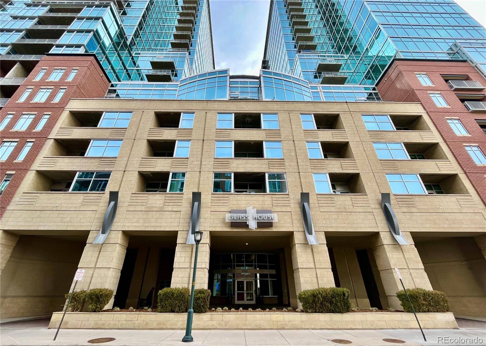 1700 Bassett Unit 2316 ST #2316, Denver, CO 80202