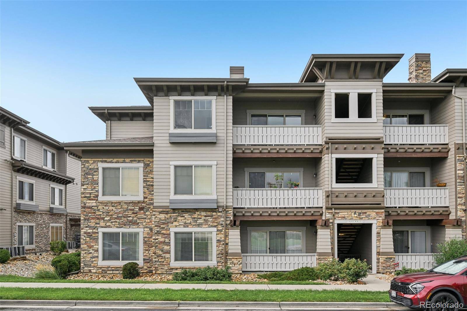 16650 Las Ramblas LN #U, Parker, CO 80134