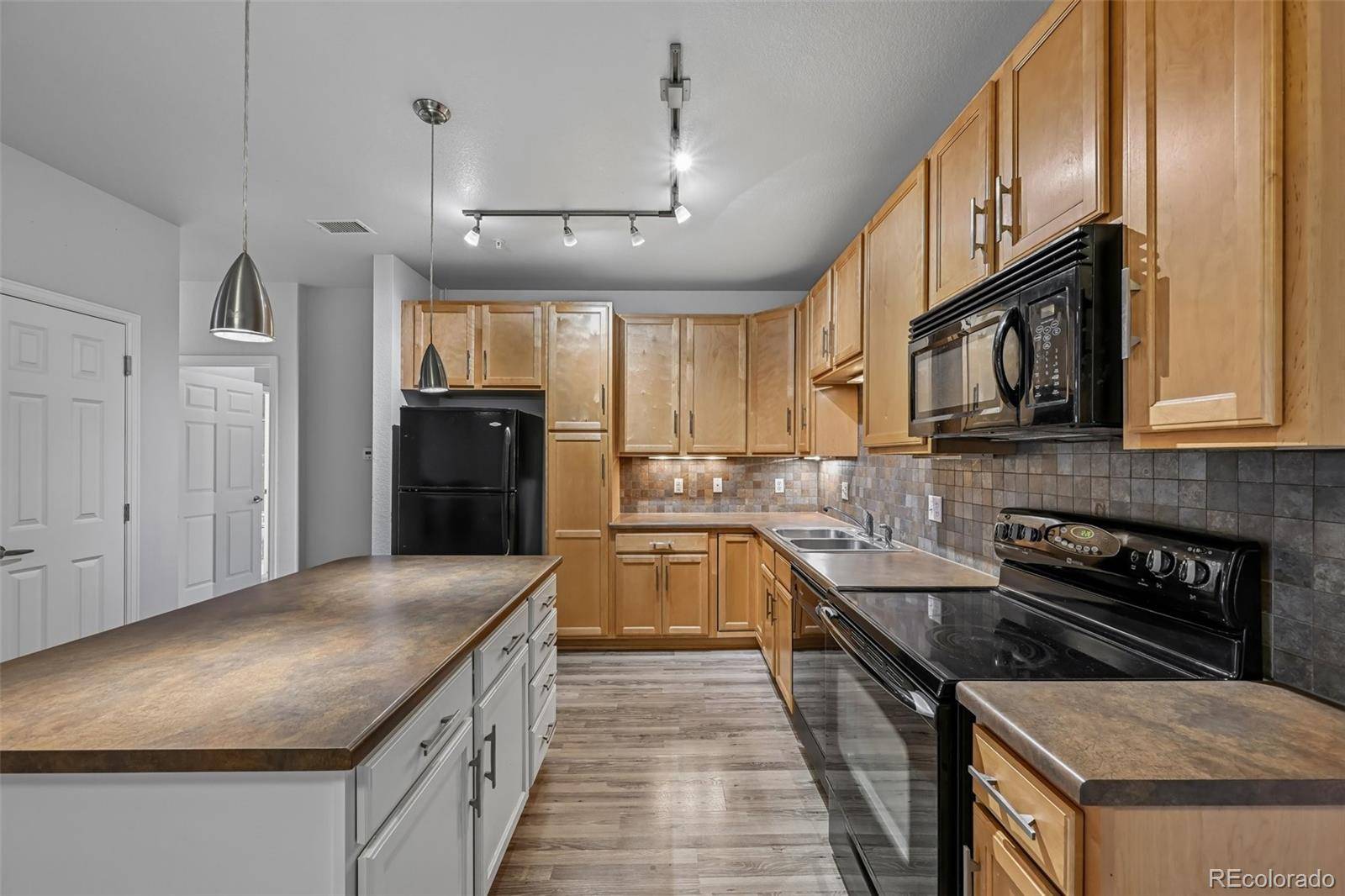 16650 Las Ramblas LN #U, Parker, CO 80134
