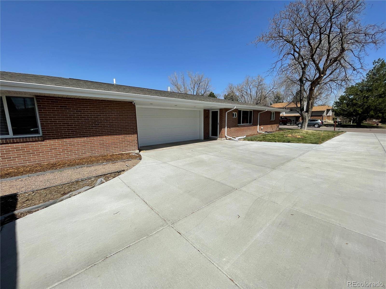 1887 Independence ST, Lakewood, CO 80215