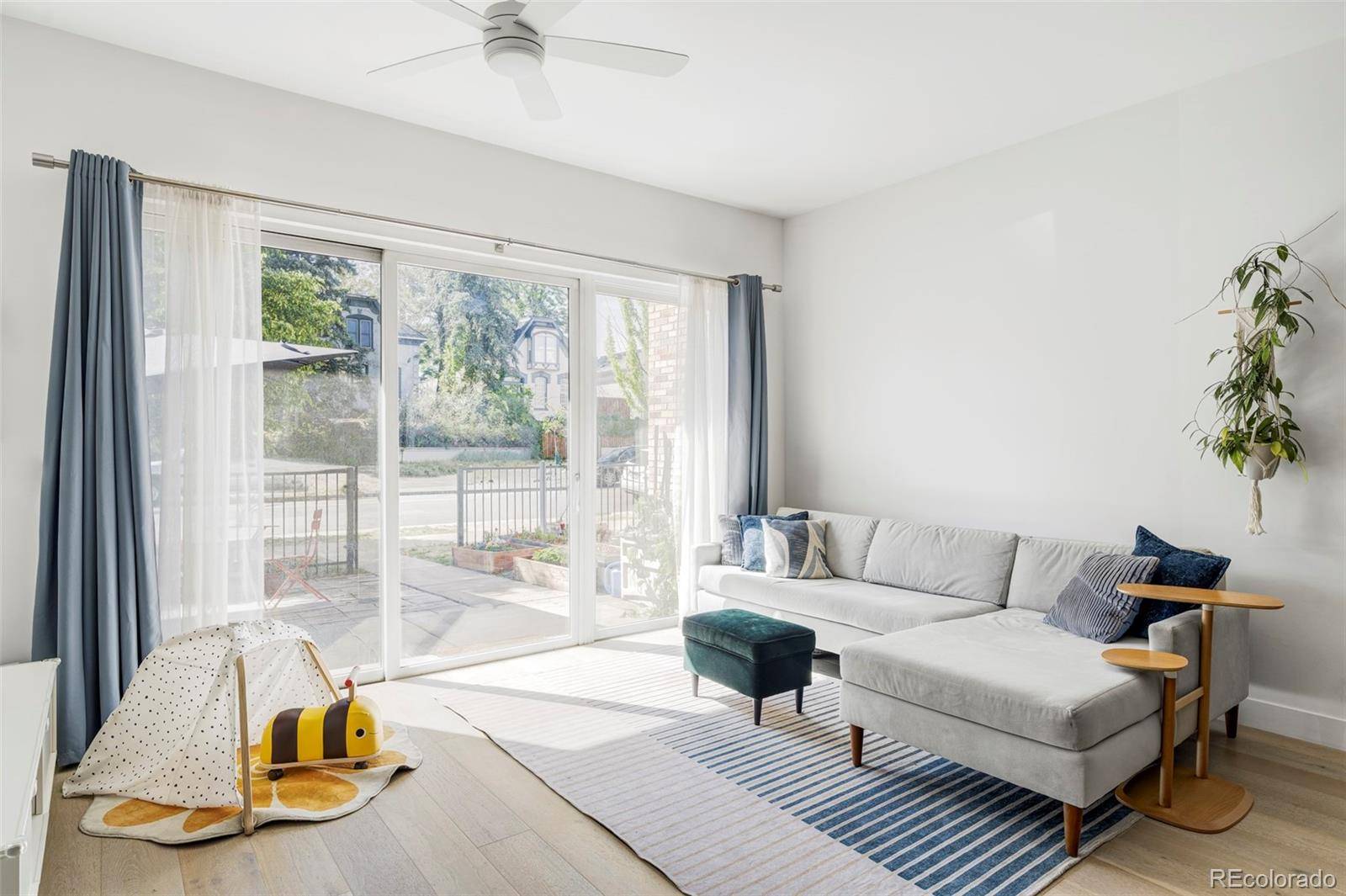 2525 Arapahoe ST #RD114, Denver, CO 80205