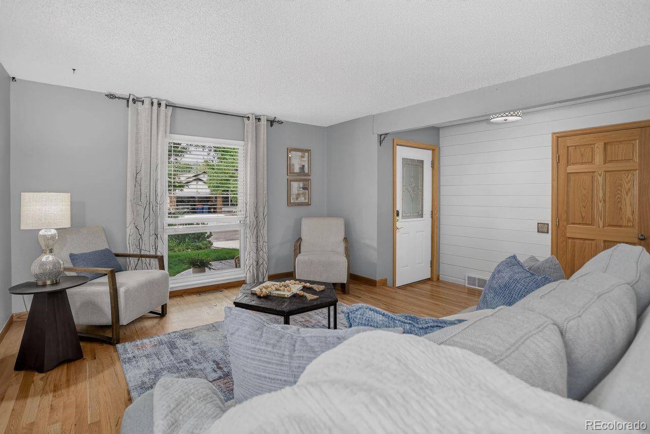 11089 W Pyramid Peak, Littleton, CO 80127