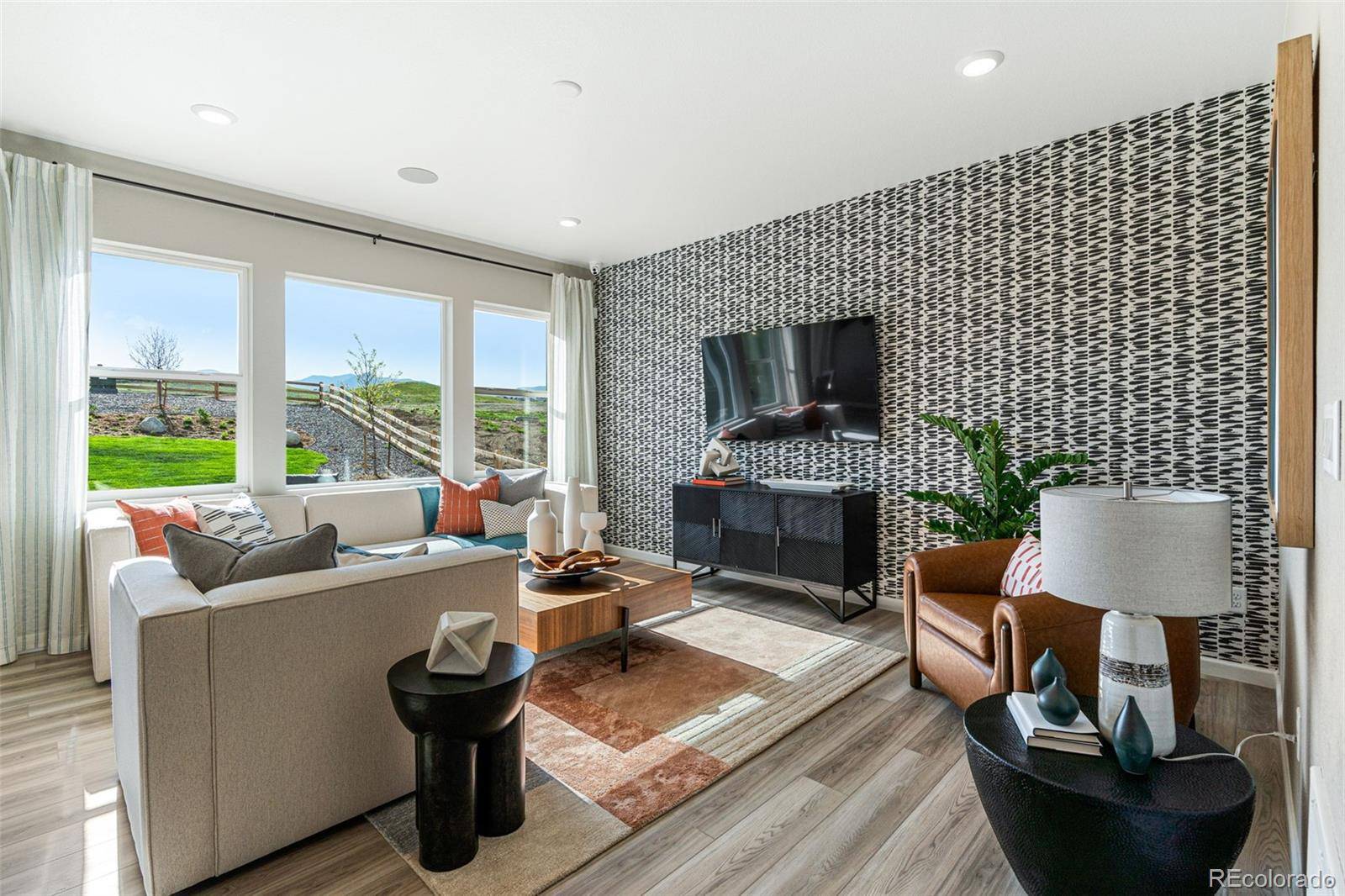 16958 W 92nd DR, Arvada, CO 80007