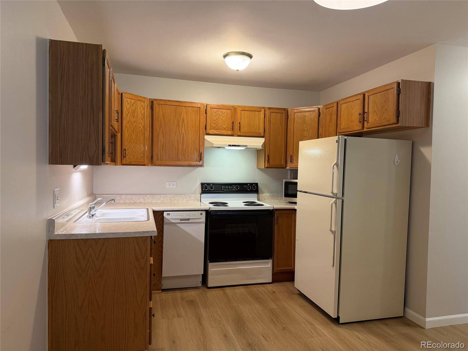 610 S Alton WAY #2A, Denver, CO 80247