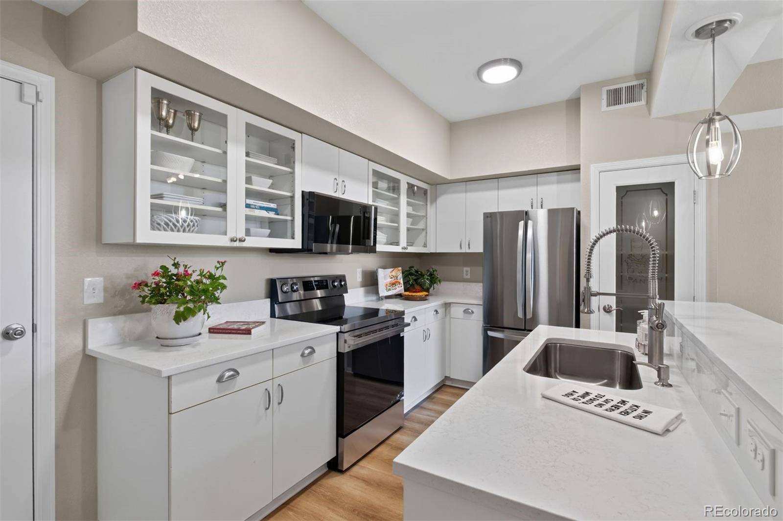 6496 Silver Mesa DR #C, Highlands Ranch, CO 80130