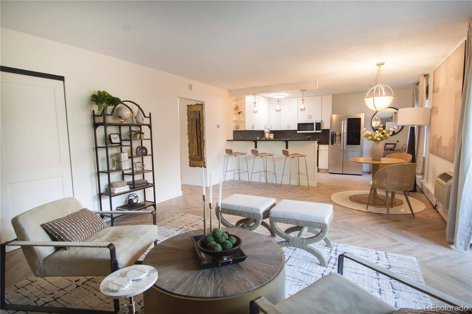 2150 S Vaughn WAY #204D, Aurora, CO 80014