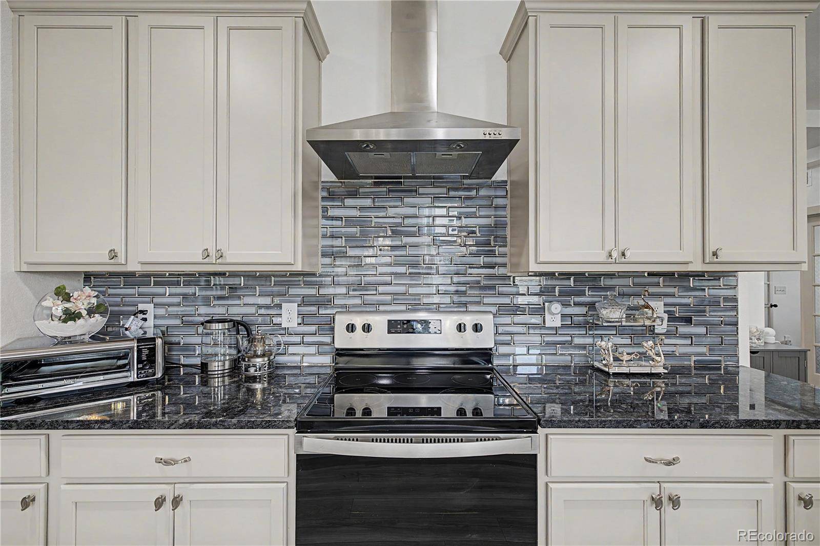 6788 Zebra Grass LN, Parker, CO 80138